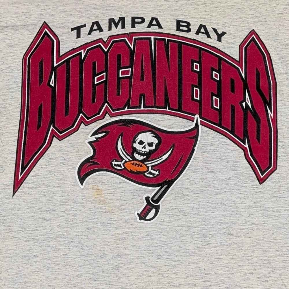 Vintage Logo 7 Tampa Bay Buccaneers T-Shirt Gray Heather Mens Large NFL Football